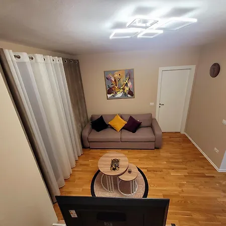Sui' Appartement Tirana