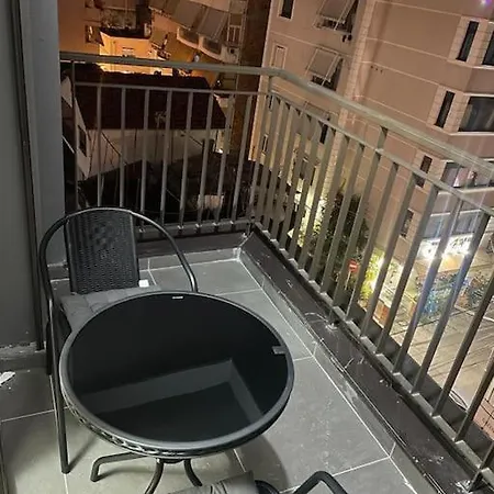 شقة Sui' تيرانا